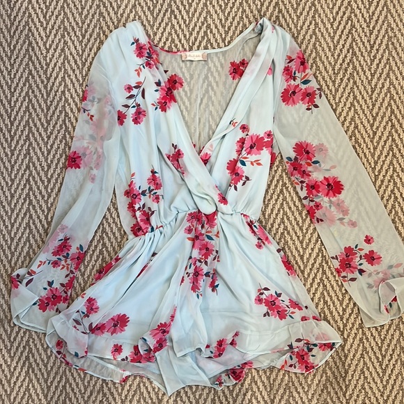 Blue and pink floral romper size M - Picture 2 of 4